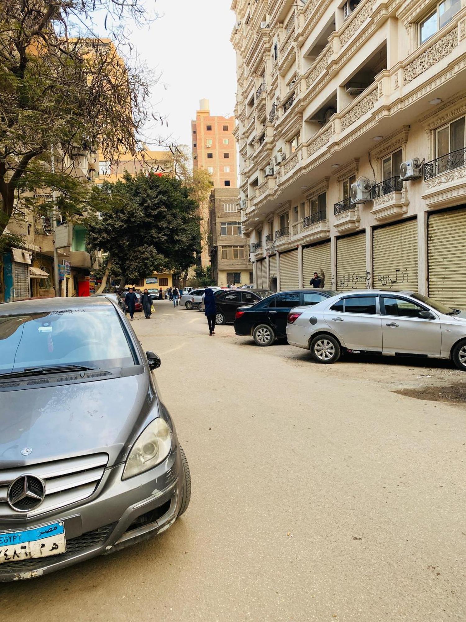 Near Lebanon Square Apartment Kairo Eksteriør bilde
